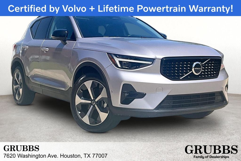 2026 Volvo XC40 B5 Plus