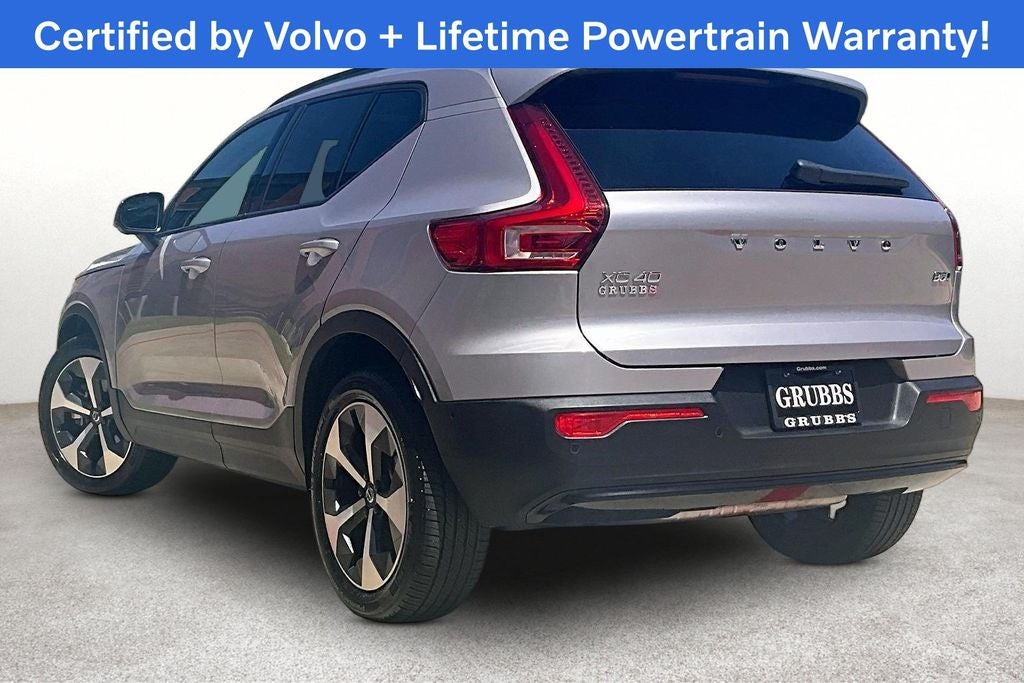 2026 Volvo XC40 B5 Plus
