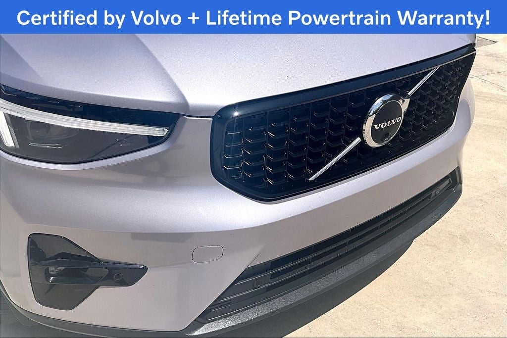 2026 Volvo XC40 B5 Plus