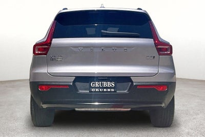 2026 Volvo XC40 B5 Plus