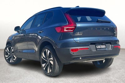 2026 Volvo XC40 B5 Plus