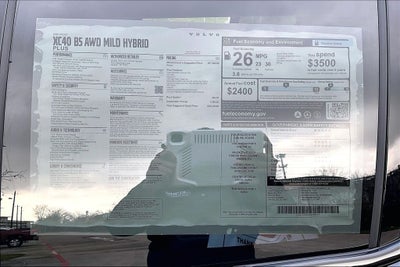 2026 Volvo XC40 B5 Plus