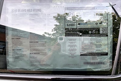 2026 Volvo XC40 B5 Plus