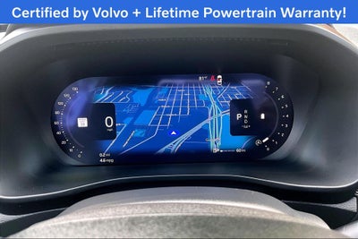 2025 Volvo XC40 B5 Plus Dark Theme