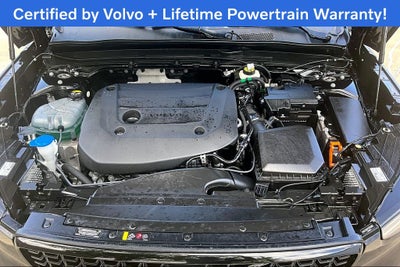 2026 Volvo XC40 B5 Plus