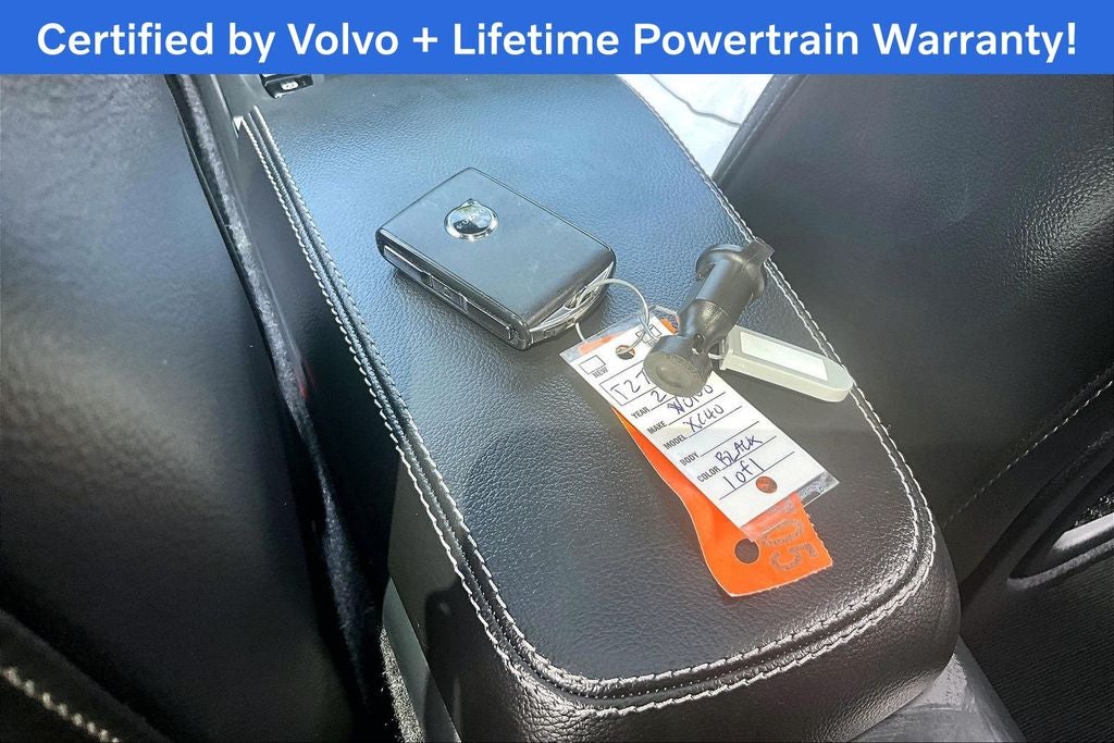 2026 Volvo XC40 B5 Plus