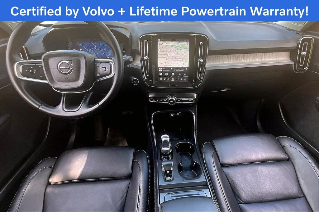 2026 Volvo XC40 B5 Plus