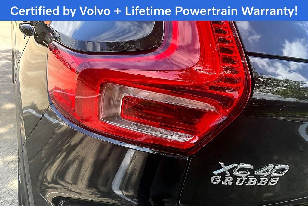 2026 Volvo XC40 B5 Plus