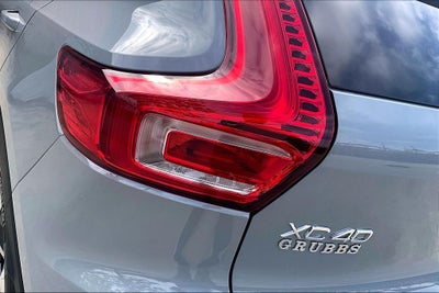 2026 Volvo XC40 B5 Plus