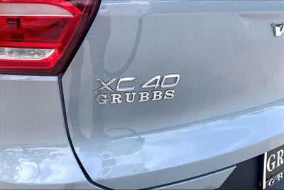 2026 Volvo XC40 B5 Plus