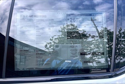 2026 Volvo XC40 B5 Plus