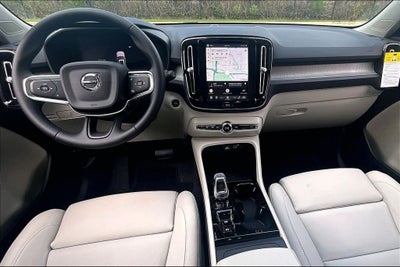 2026 Volvo XC40 B5 Plus