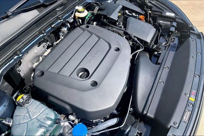 2026 Volvo XC40 B5 Ultra Black Edition