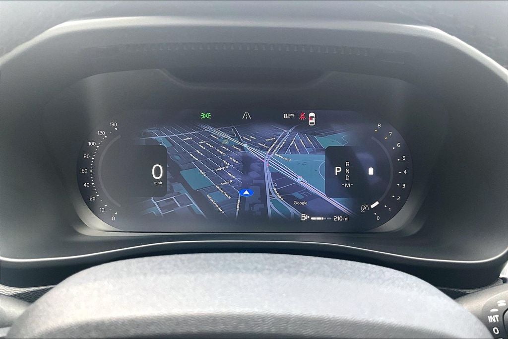 2026 Volvo XC40 B5 Ultra Black Edition