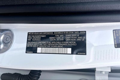 2026 Volvo XC40 B5 Ultra Black Edition