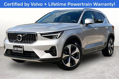 2024 Volvo XC40 B5 Plus Bright Theme