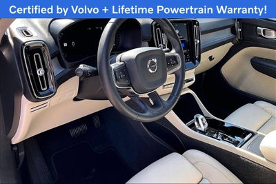 2024 Volvo XC40 B5 Plus Bright Theme