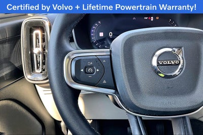 2024 Volvo XC40 B5 Plus Bright Theme
