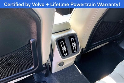 2024 Volvo XC40 B5 Plus Bright Theme