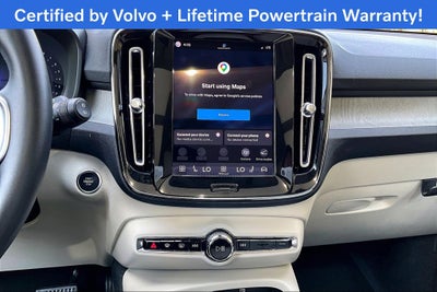 2024 Volvo XC40 B5 Plus Bright Theme