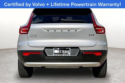 2024 Volvo XC40 B5 Plus Bright Theme