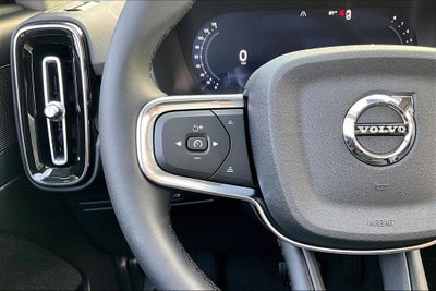 2026 Volvo XC40 B5 Core