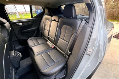 2026 Volvo XC40 B5 Core