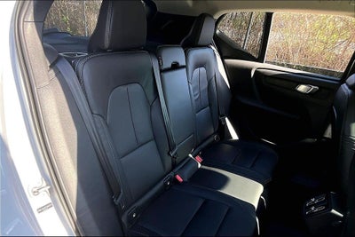 2026 Volvo XC40 B5 Core