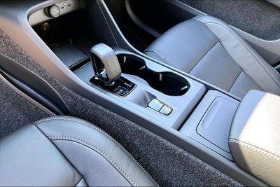 2026 Volvo XC40 B5 Core