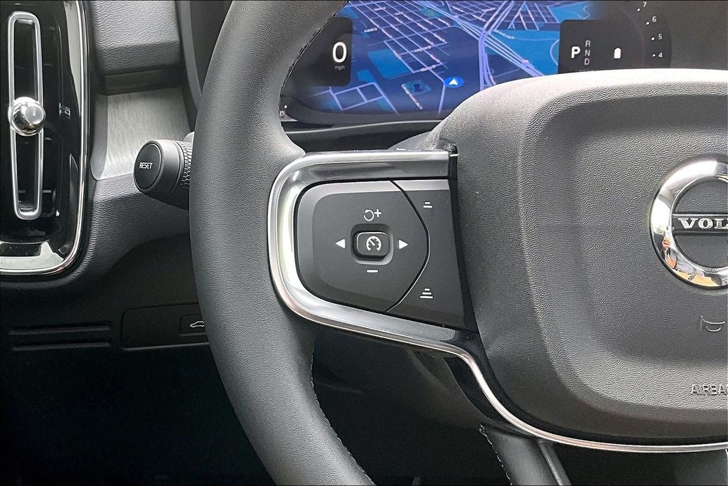 2026 Volvo XC40 B5 Core