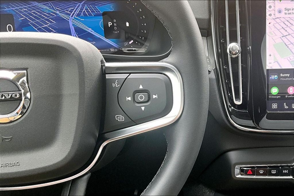 2026 Volvo XC40 B5 Core