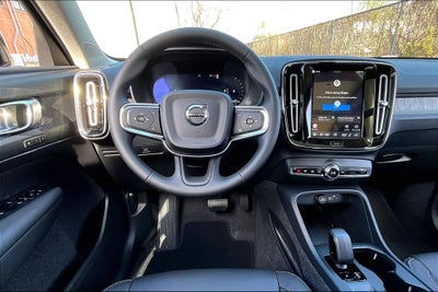 2026 Volvo XC40 B5 Core