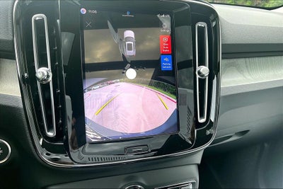 2026 Volvo XC40 B5 Core