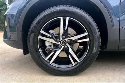 2026 Volvo XC40 B5 Core
