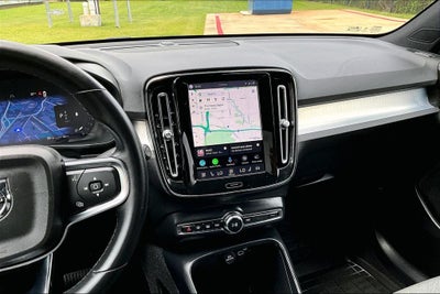 2024 Volvo XC40 B5 Core