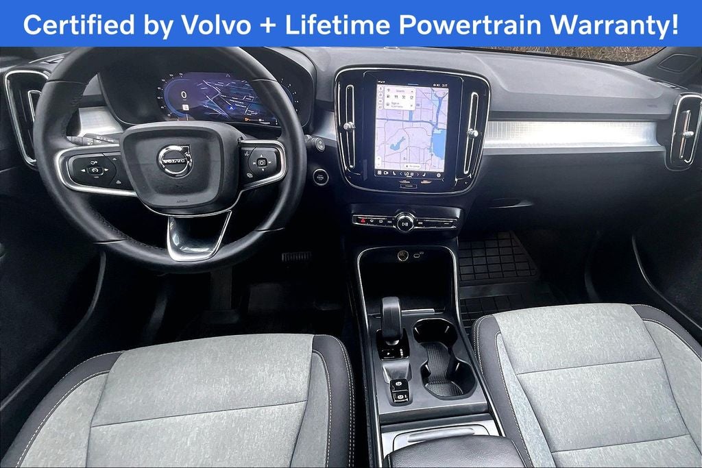 2023 Volvo XC40 B5 Core