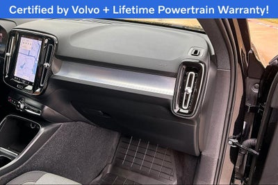 2023 Volvo XC40 B5 Core