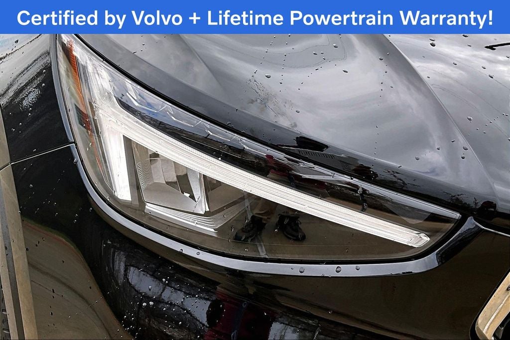 2023 Volvo XC40 B5 Core