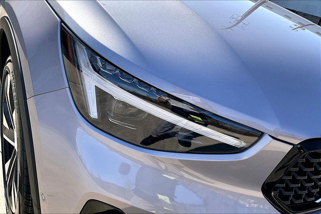 2026 Volvo XC40 B5 Ultra