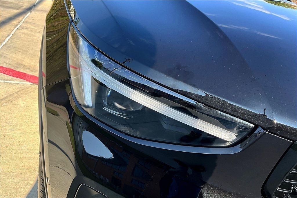 2026 Volvo XC40 B5 Ultra