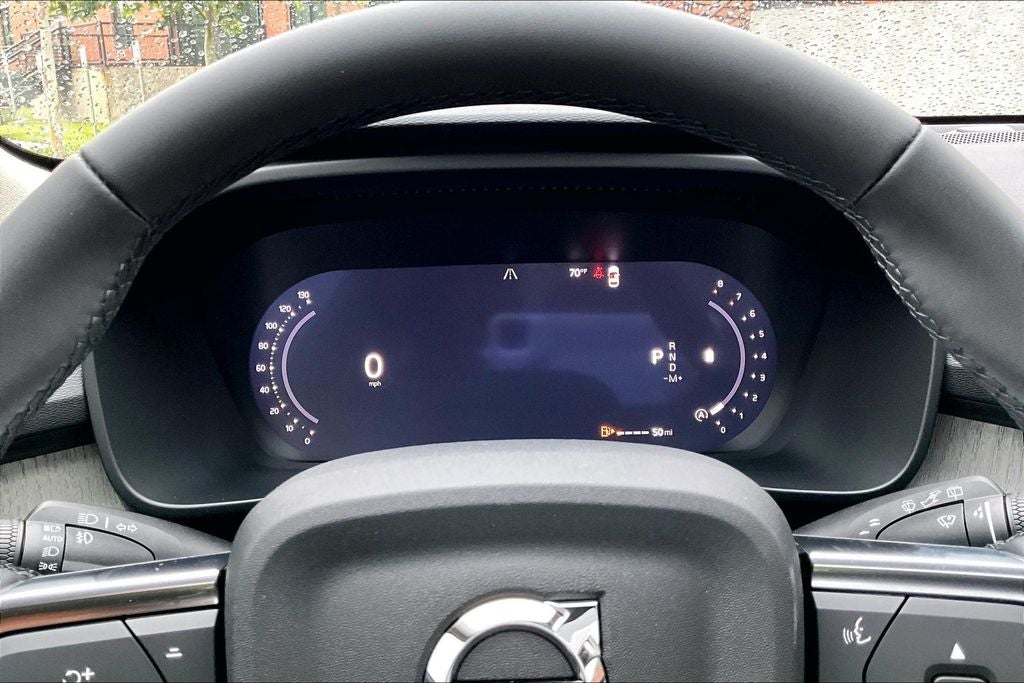 2026 Volvo XC40 B5 Ultra