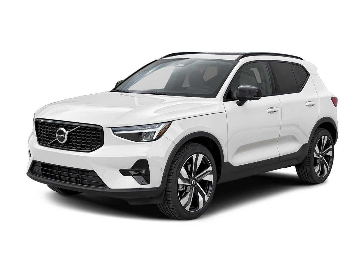 2026 Volvo XC40 B5 Ultra
