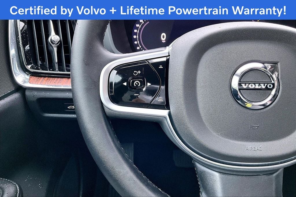2025 Volvo V60 Cross Country B5 Plus