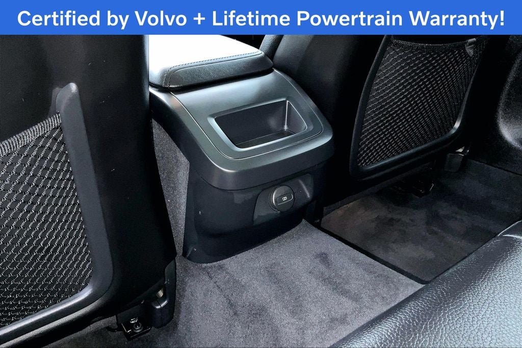 2025 Volvo V60 Cross Country B5 Plus