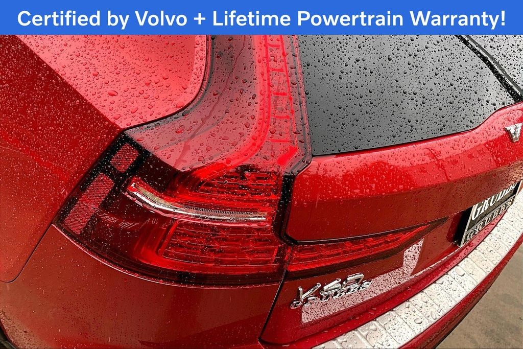 2025 Volvo V60 Cross Country B5 Plus