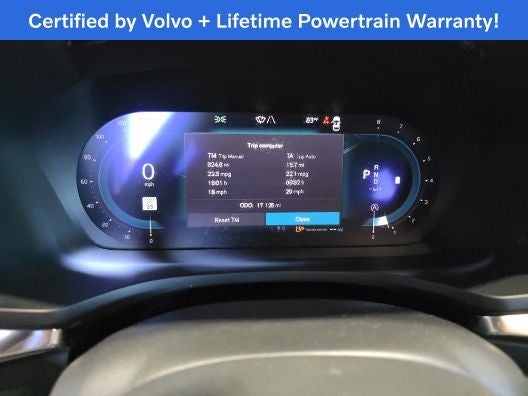2025 Volvo V60 Cross Country B5 Plus