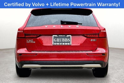 2025 Volvo V60 Cross Country B5 Plus