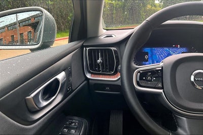 2025 Volvo V60 Cross Country B5 Plus