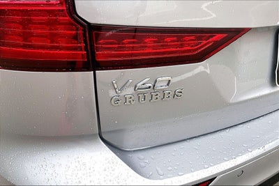 2025 Volvo V60 Cross Country B5 Plus