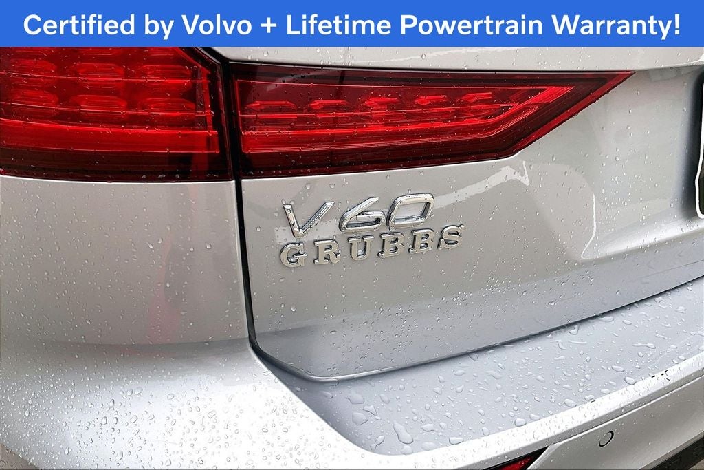 2025 Volvo V60 Cross Country B5 Plus